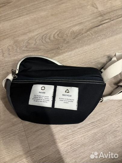 Поясная сумка eastpak