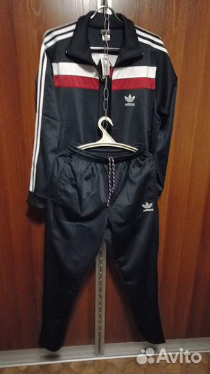 Мужские спортивные костюмы adidas Австрия