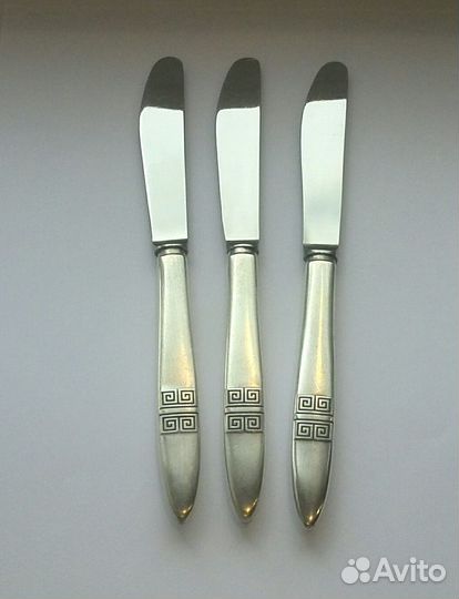 Серебряные столовые ножи Меандр СССР серебро