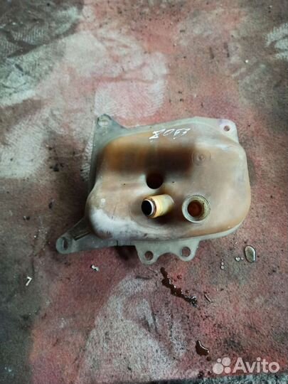 Бочек расширительный audi 80 b3