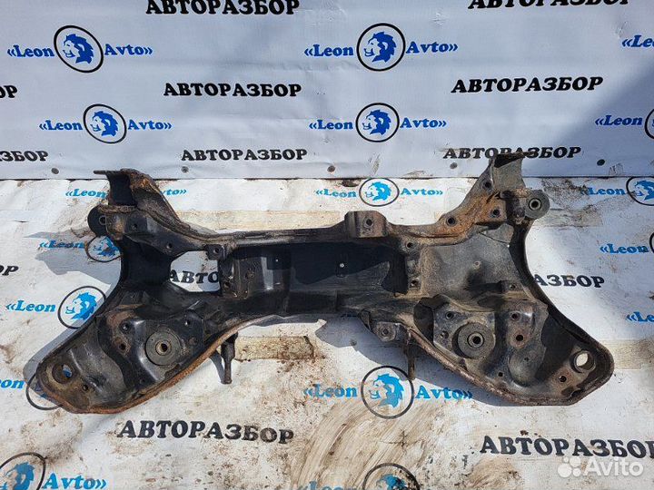 Подрамник передний Mitsubishi Galant EA7A 4G94