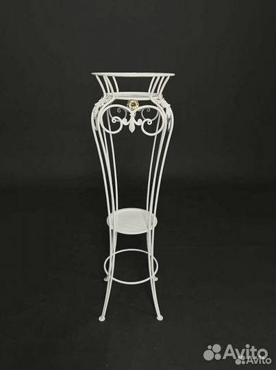 Подставка для цветов ручная работа