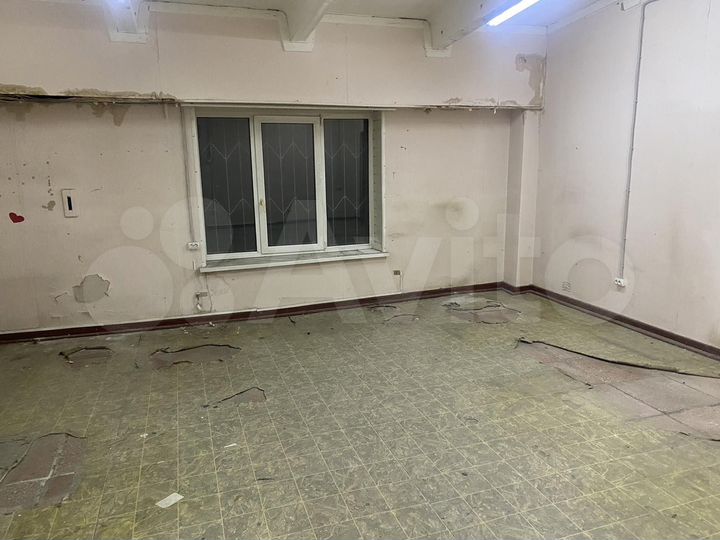 Отапливаемый склад с пандусом 70 м²