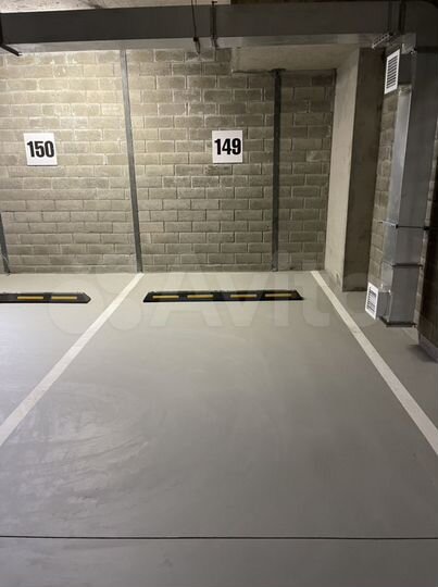 Машиноместо, 13 м²