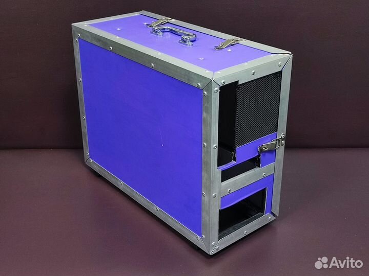 Переносной корпус-кейс для компьютера