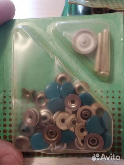 Швейная фурнитура.Кнопки 12мм
