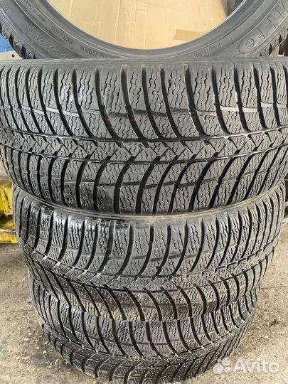 Kumho I'Zen KW23 215/50 R17