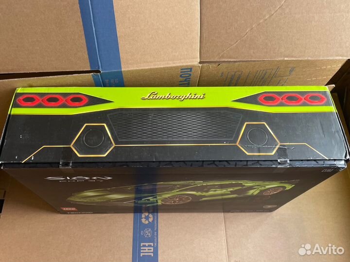 Новый Lego technic 42115 Lamborghini Sian