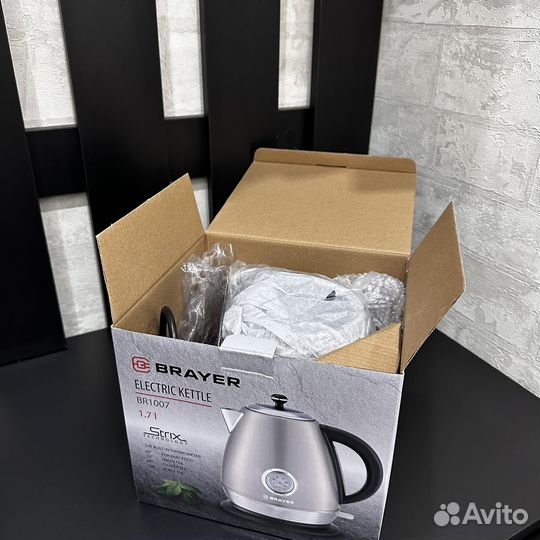 Новый Чайник с термометром brayer BR1007