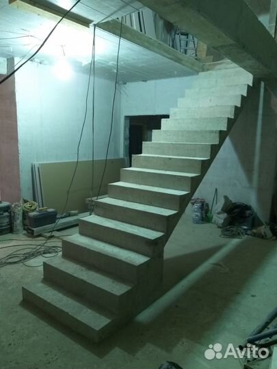 Лестница из бетона