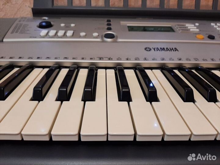 Синтезатор yamaha psr e313