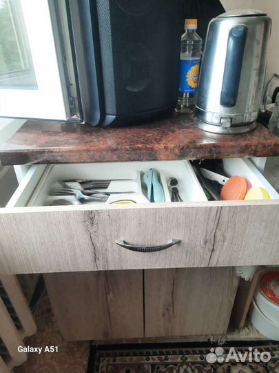 Кухонный гарнитур