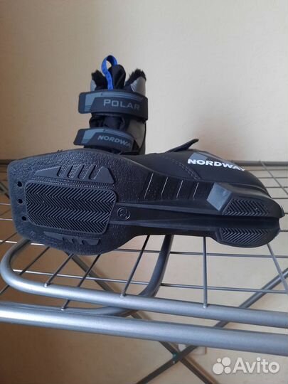 Лыжные ботинки р32