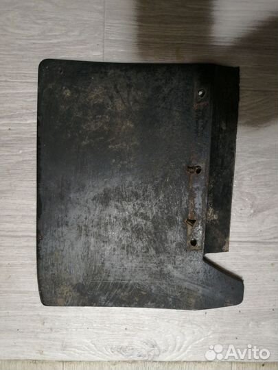 Брызговик Лада