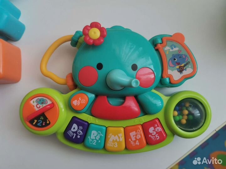 Развивающие игрушки
