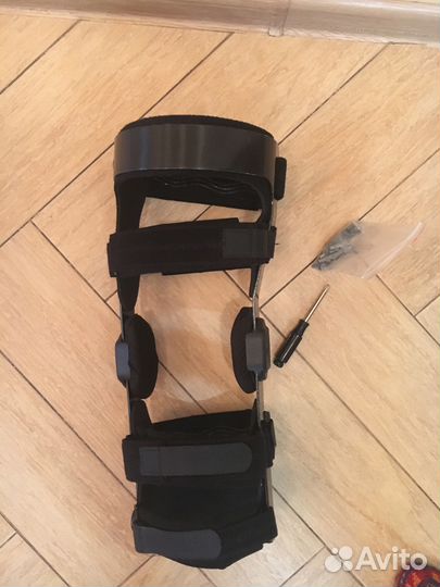 Ортез коленный левый Fosta FS 1210 размер М