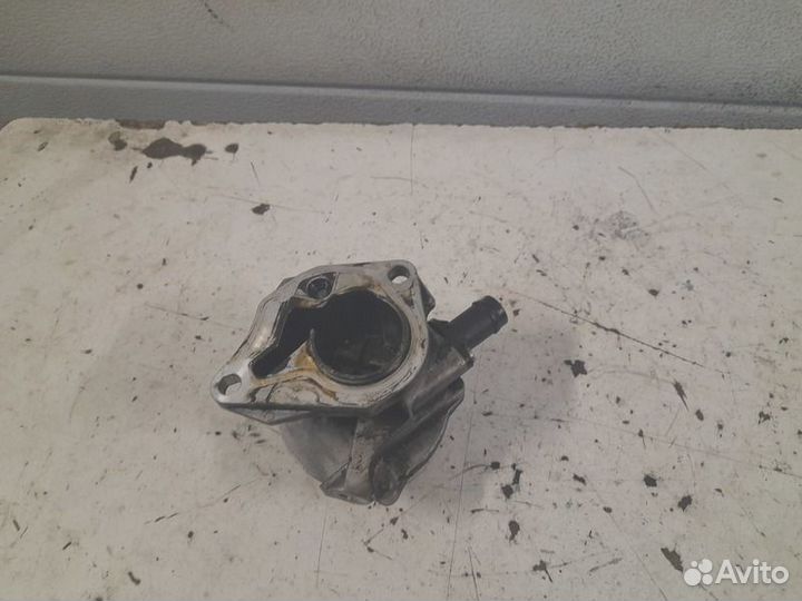 Насос вакуумный Renault K9K 732 832 836