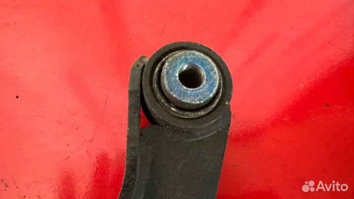 Рычаг задний левый Audi A6 C6 2.8 ccea 2010