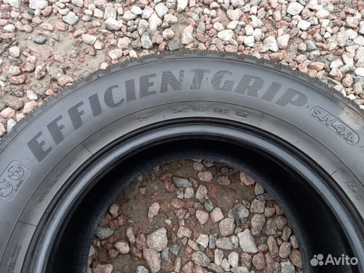 Goodyear EfficientGrip SUV 4x4 265/65 R17