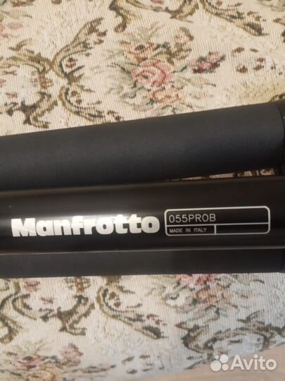 Штатив manfrotto 055 для предметной фотосъемки