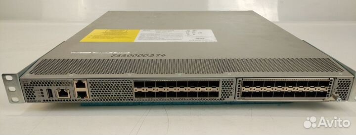 Коммутатор Cisco DS-C9132T-K9 32Gb порты