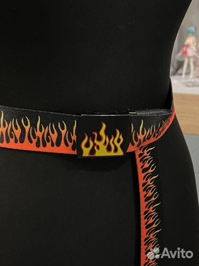 Ремень с пламенем