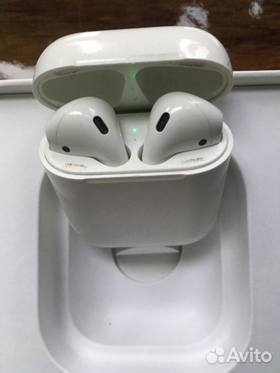 Наушники Apple Airpods 1 б/у оригинал