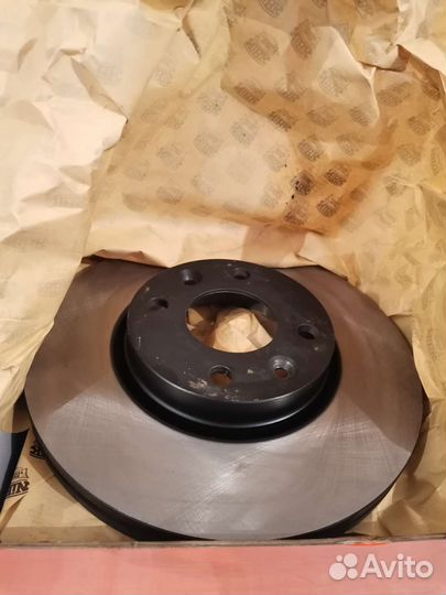 Диски тормозные передние