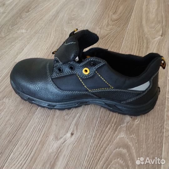 Ботинки рабочие мужские