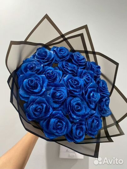 Букет роз из атласных лент