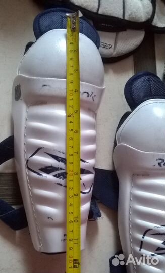Коньки хоккейные детские, нагрудник, защита б/у