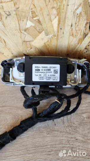 Плафон освещения салона передний Ford Kuga 1