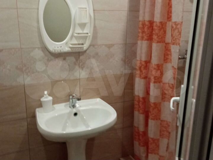 Комната 15 м² в 3-к., 1/1 эт.