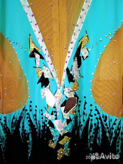 Комбинезон / костюм для фигурного катания