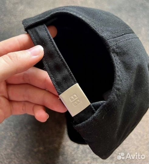 Кепка Balenciaga бейсболка