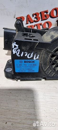 Педаль газа LADA Priora