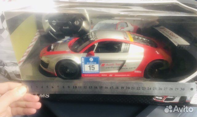 Audi r8lms машина на Радиоуправлении
