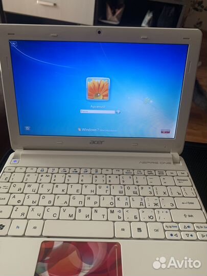 Нетбук Aser aspire one d270-26dw limited edition