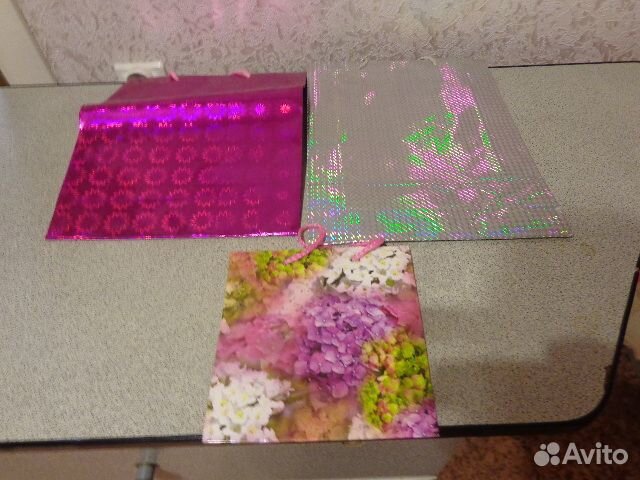 Подарочная коробка упаковка