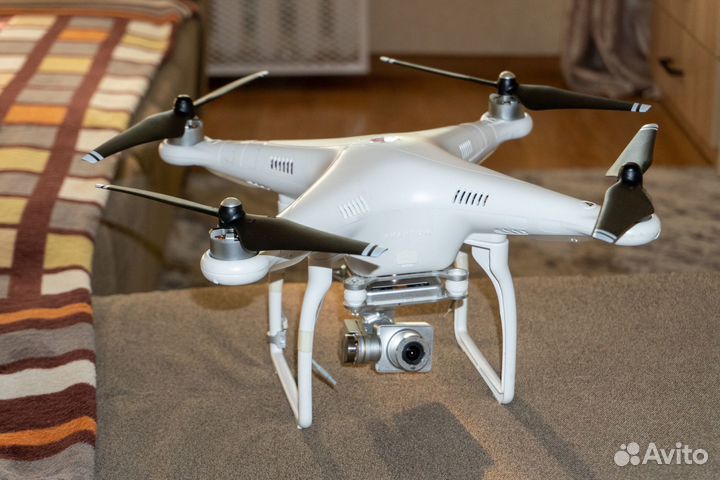 Квадрокоптер DJI Phantom 2 vision plus