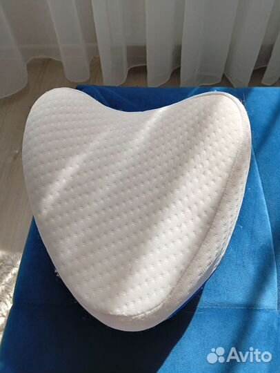 Маленькая подушка ортопедическая