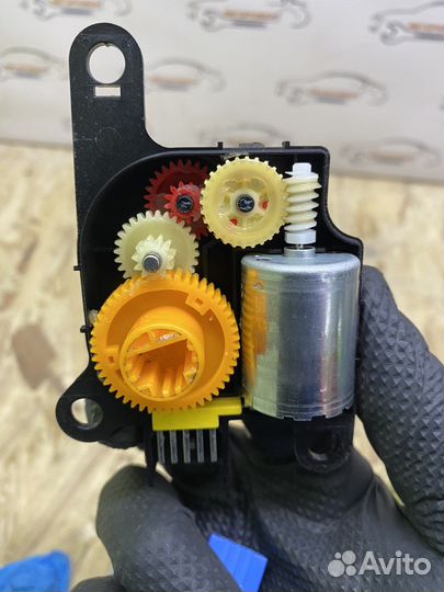 Актуатор печки Киа Сид 1