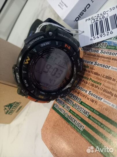Часы casio PRO trek