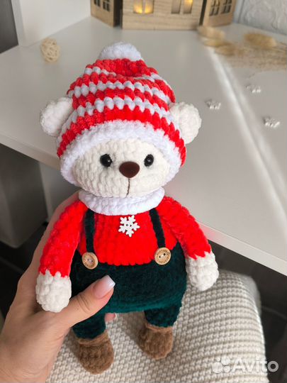 Вязаные игрушки ручной работы новогодний мишка