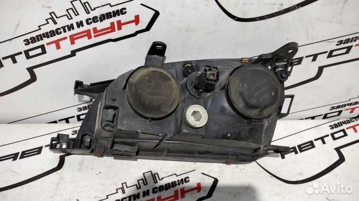 Фара toyota caldina AT211G CT216G ST210G ST215G ST