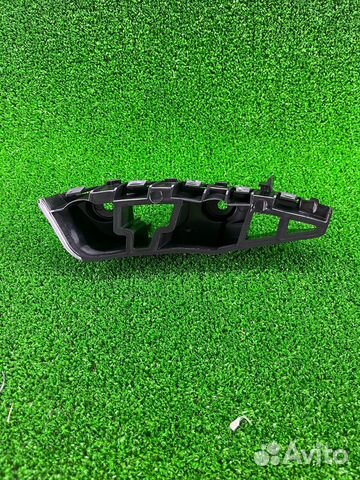 Кронштейн переднего бампера правый jetta 6 14-18