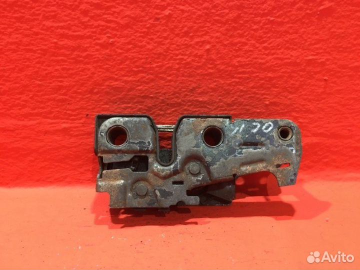 Замок капота Skoda Octavia A5 BGU 1.6 2007