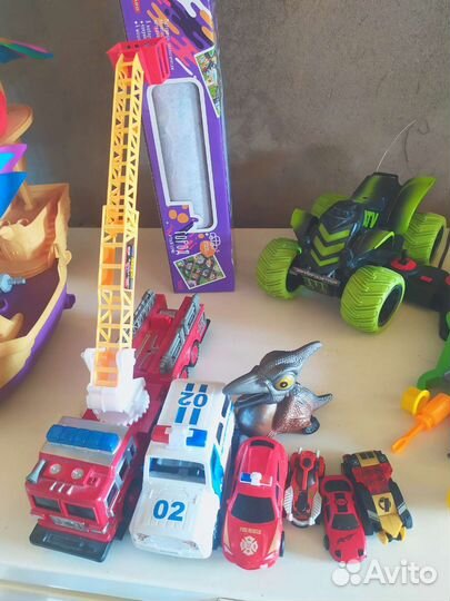 Игрушки для мальчика пакетом