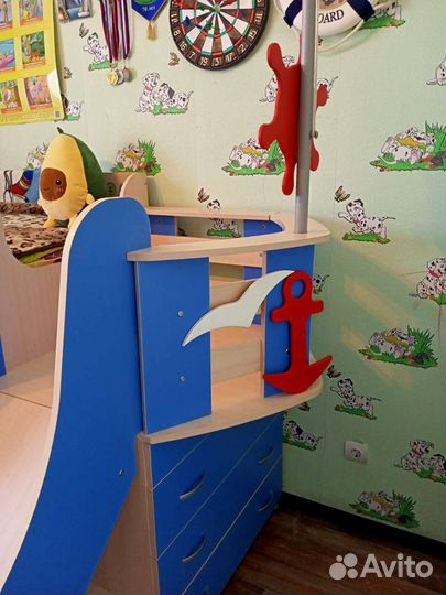 Детская кровать чердак домик