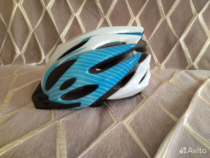 Велошлем взрослый